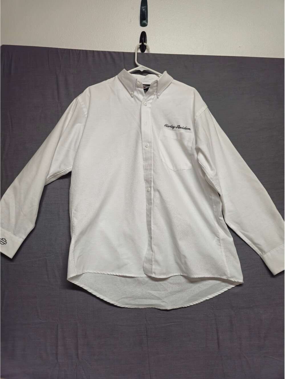 Harley-Davidson Classic White Button-Up Shirt with Embroider